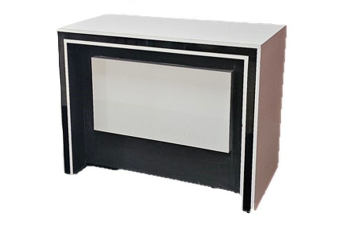 Wooden Counter [4ft (L) x 2ft (W) x 3ft (H)]