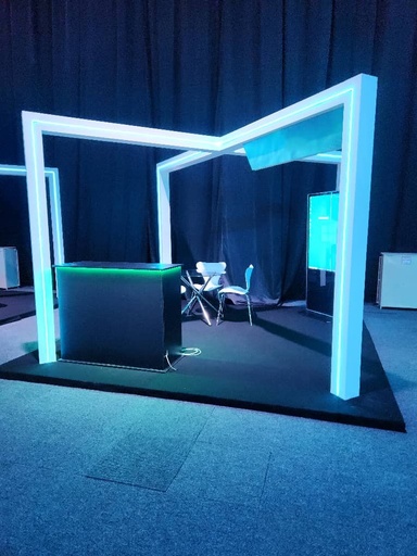 [2002001715E] Exhibition Booth (X-shaped) [2440mm (H) x (3660mm x 3660mm) Platform]